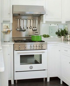 How to Mix White and Stainless Appliances