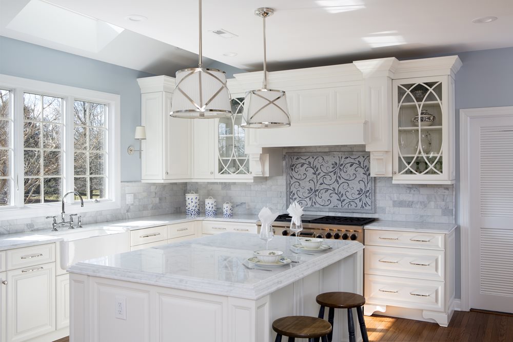 Blue and White Kitchen Design Expert